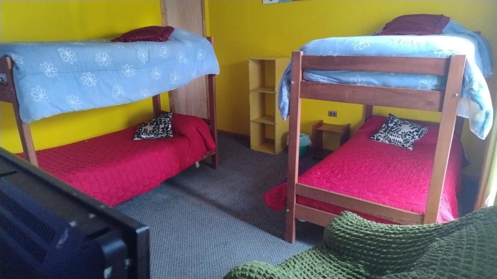 Hostal Y Residencial El Mundial Puerto Natales Dış mekan fotoğraf